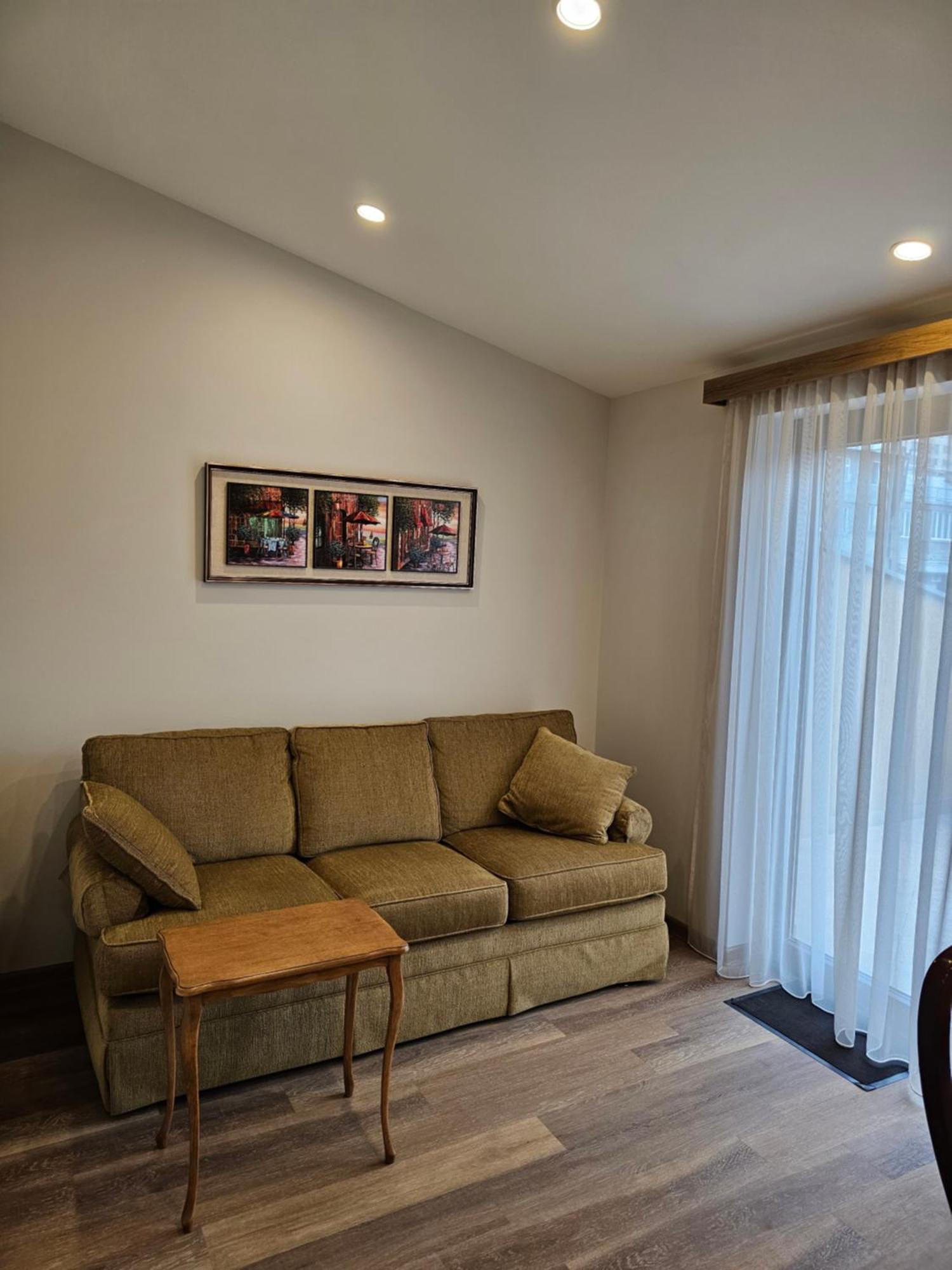 Hotel Avenue 30 يريفان المظهر الخارجي الصورة