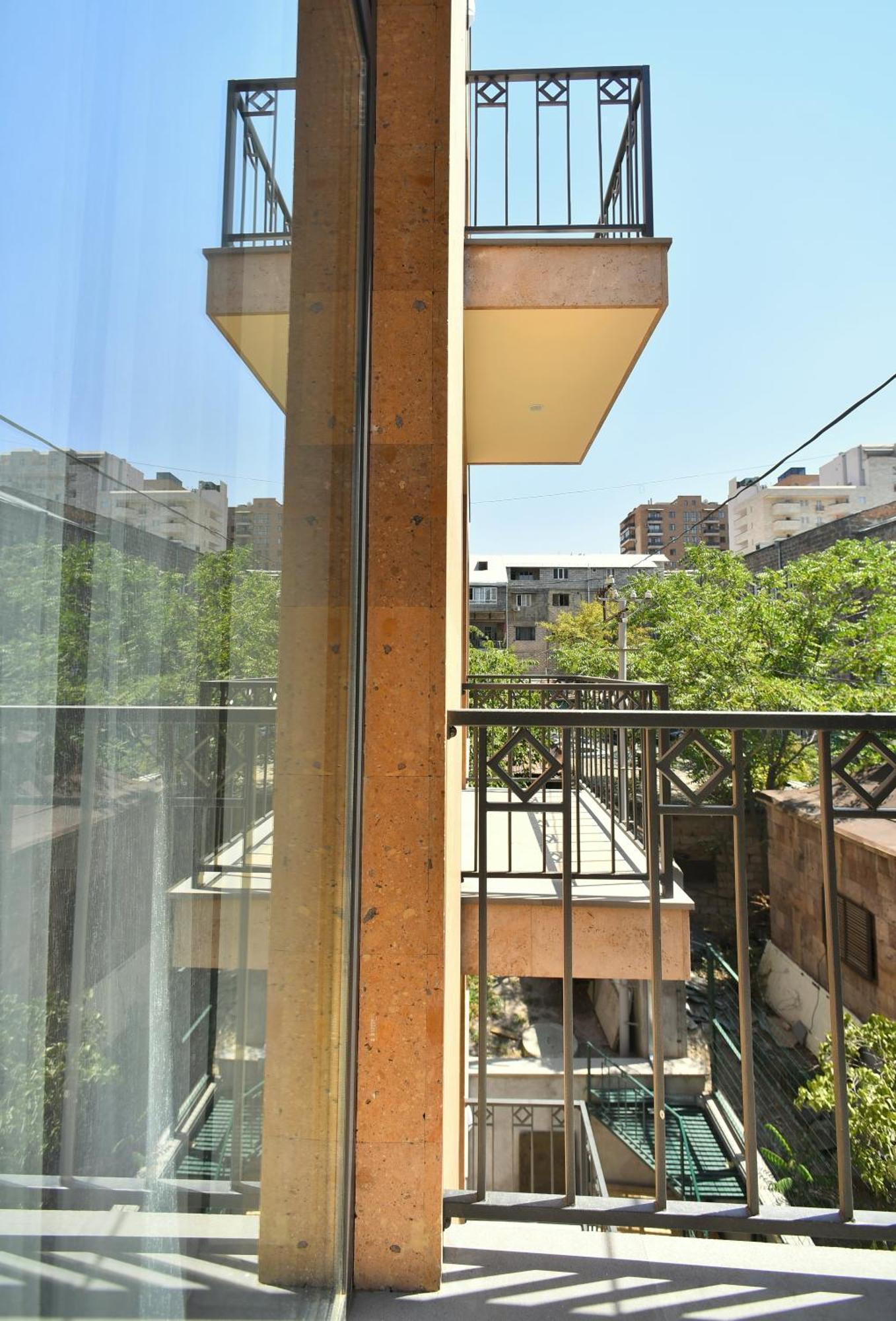 Hotel Avenue 30 يريفان المظهر الخارجي الصورة